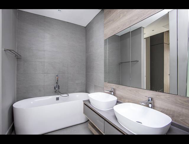 2 BEDROOM PENTHOUSE FOR SALE IN ROSEBANK